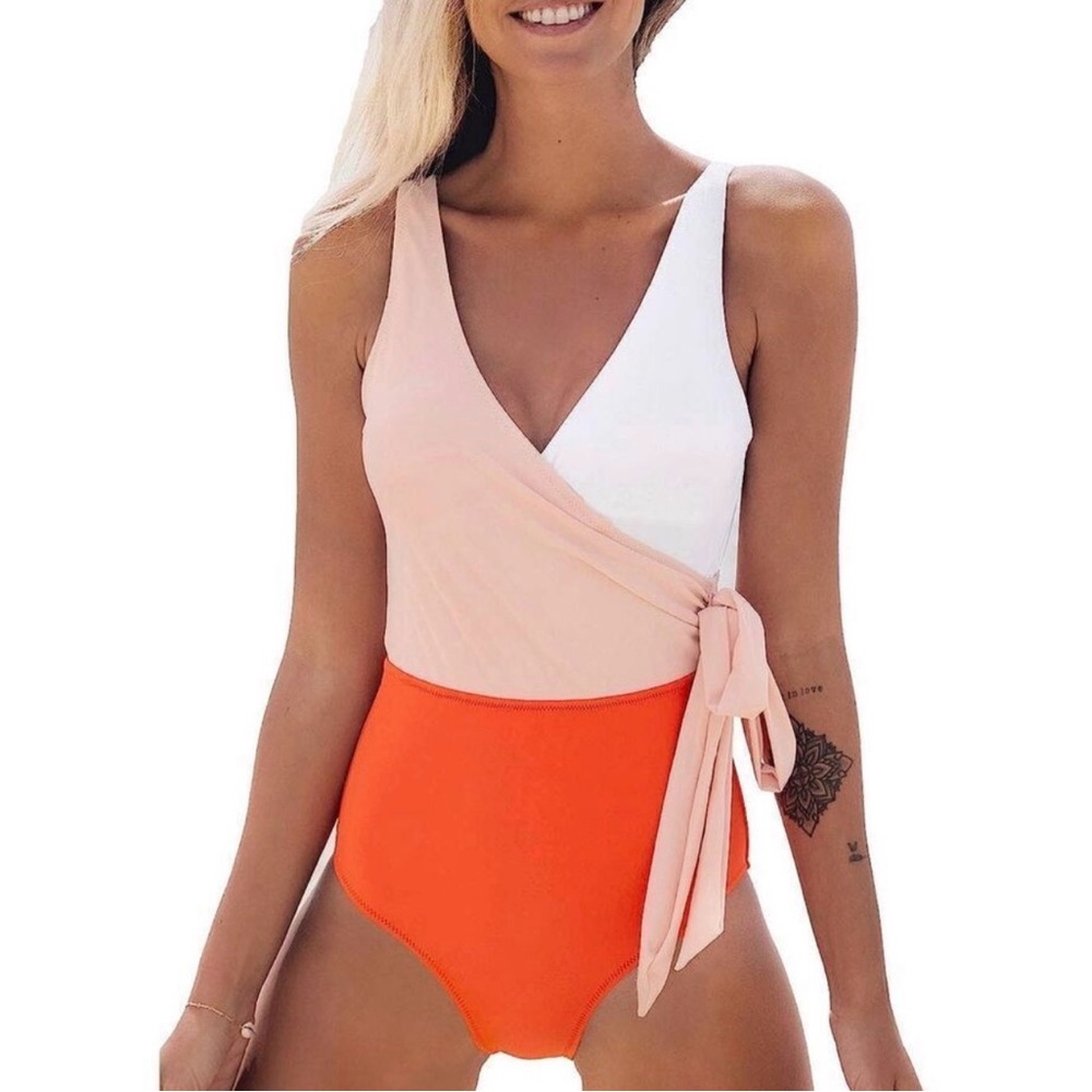 Cupshe color block Swimsuit